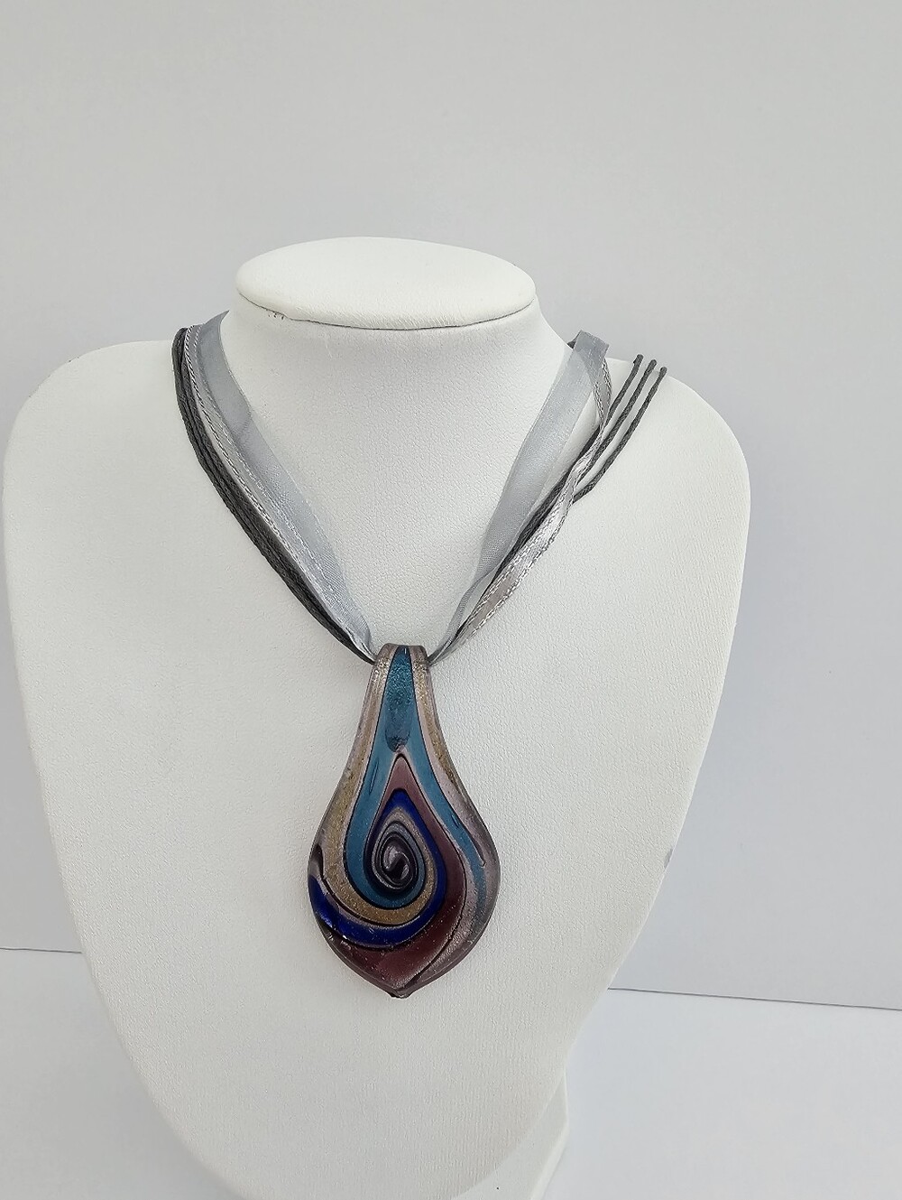 Vibrant Murano Style Art Glass Swirl Pendant Ribbon Necklace​